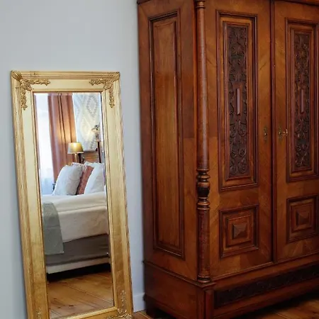 דירה Plac Kolegiacki *